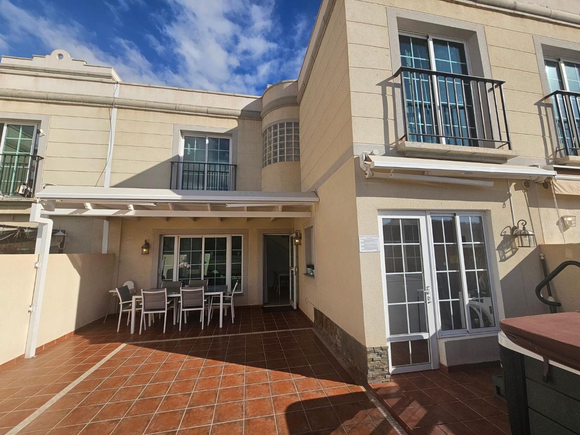 Cozy Modern House, In A Complex With A Swimming Pool * Porto Rico
